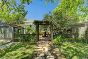 3024 Ave O 1/2, Galveston, TX 77550 - Photo 41