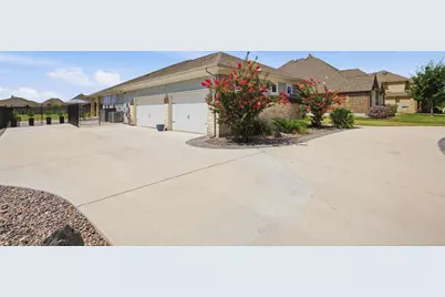 30523 Setterfeld Circle, Fair Oaks Ranch, TX 78015 - Photo 3
