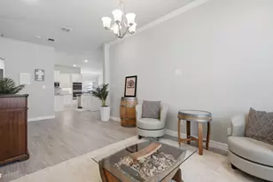 30523 Setterfeld Cir, Fair Oaks Ranch, TX 78015 - Photo 7