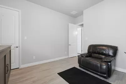 30523 Setterfeld Circle, Fair Oaks Ranch, TX 78015 - Photo 27