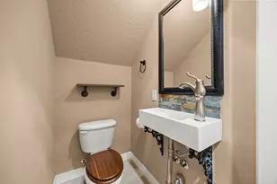 1162 Hempstead Villa Ln, Houston, TX 77008 - Photo 5