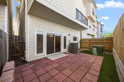 1162 Hempstead Villa Lane, Houston, TX 77008 - Photo 15