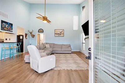 1114 Tiki Drive, Tiki Island, TX 77554 - Photo 5