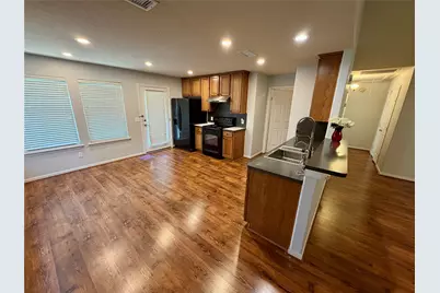 6315 S Wintersage Lane, Houston, TX 77066 - Photo 13