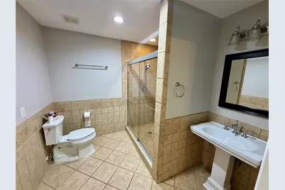 6315 S Wintersage Lane, Houston, TX 77066 - Photo 19