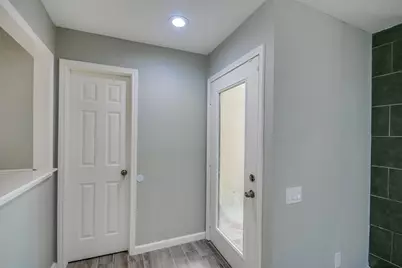 923 Cranberry Hill Court, Houston, TX 77079 - Photo 45