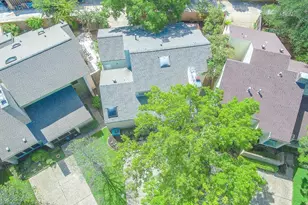 923 Cranberry Hill Ct, Houston, TX 77079 - Photo 3