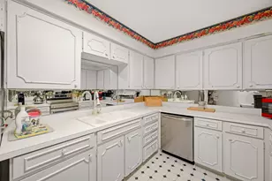 5050 Ambassador Way, Houston, TX 77056 - Photo 5