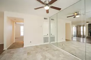 17401 Red Oak Dr, Houston, TX 77090 - Photo 19