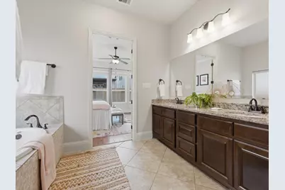 13211 Parkway Meadows Drive, Houston, TX 77077 - Photo 23