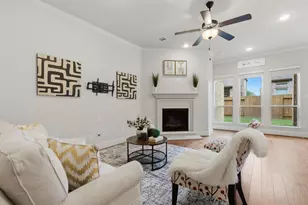 13211 Pkwy Meadows Dr, Houston, TX 77077 - Photo 9