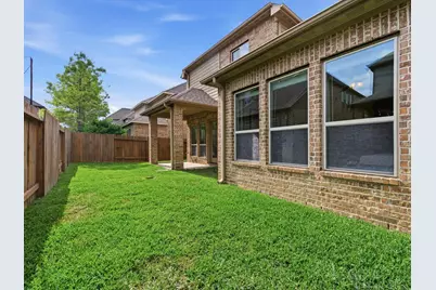13211 Parkway Meadows Drive, Houston, TX 77077 - Photo 37