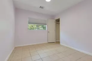 2803 Parkwood Manor Dr, Houston, TX 77339 - Photo 17