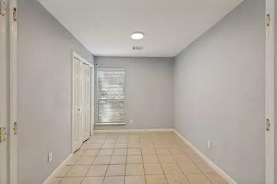 2803 Parkwood Manor Drive, Houston, TX 77339 - Photo 11