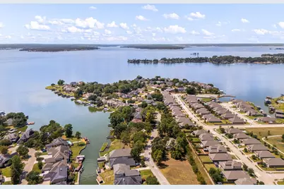 12211 Azur Springs Court, Conroe, TX 77304 - Photo 33