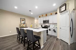 12211 Azur Spgs Ct, Conroe, TX 77304 - Photo 7