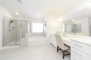 15406 Easton Gate Ln, Houston, TX 77044 - Photo 31