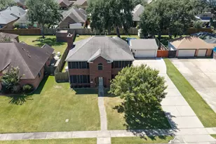 57 N Calla Lily Ct, Lake Jackson, TX 77566 - Photo 5