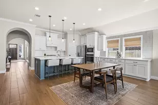 2023 Blackhawk Ridge Ln, Manvel, TX 77578 - Photo 5