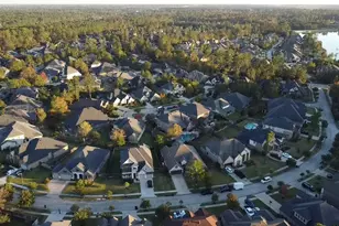 34427 Spring Creek Cir, Pinehurst, TX 77362 - Photo 49