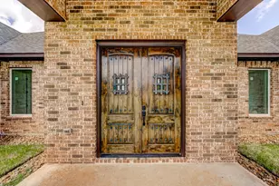 1720 Flintlock Ct, Angleton, TX 77515 - Photo 3