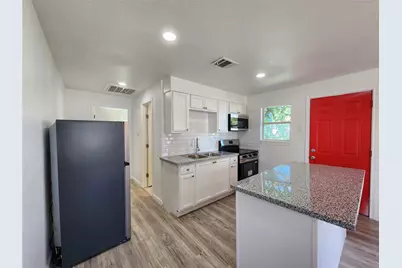 2706 Berry Street #B, Houston, TX 77004 - Photo 3