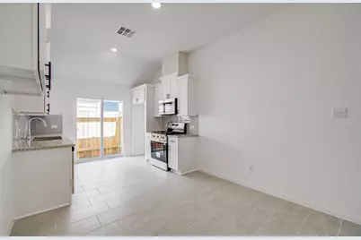 14239 Aston Pine Drive, Houston, TX 77032 - Photo 3