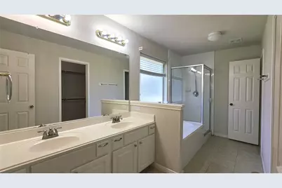 4827 Hidden Chestnut Lane, Houston, TX 77084 - Photo 13