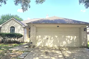 4827 Hidden Chestnut Ln, Houston, TX 77084 - Photo 1