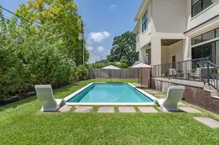 5427 Maple St, Houston, TX 77096 - Photo 5