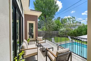 5427 Maple St, Houston, TX 77096 - Photo 43