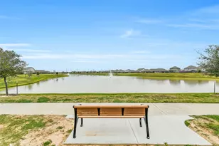 25734 Bottlebrush Sedge St, Katy, TX 77493 - Photo 35