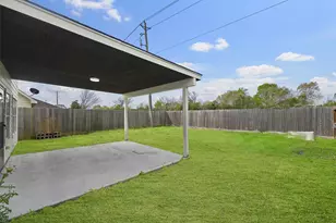 13226 Ridgewood Knoll Ln, Houston, TX 77047 - Photo 33