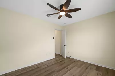 13226 Ridgewood Knoll Lane, Houston, TX 77047 - Photo 31