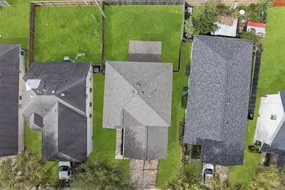 13226 Ridgewood Knoll Lane, Houston, TX 77047 - Photo 35