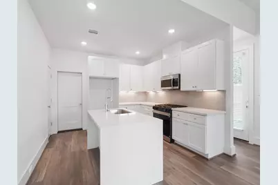7508 Carver Road #E, Houston, TX 77088 - Photo 1
