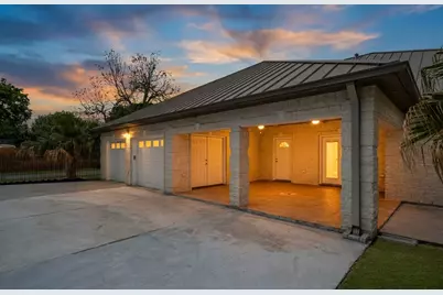 404 Moss Street, Houston, TX 77009 - Photo 39