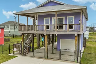 4122 Panola Dr, Galveston, TX 77554 - Photo 1