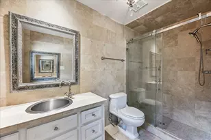 1601 Norfolk St, Houston, TX 77006 - Photo 25