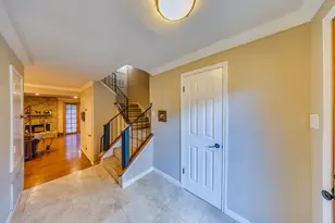 7505 Memorial Woods Dr, Houston, TX 77024 - Photo 5