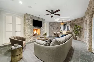 322 Tynebrook Ln, Piney Point Village, TX 77024 - Photo 47