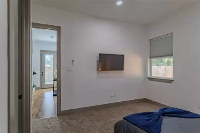 5901 Crest Court #A, Houston, TX 77033 - Photo 15