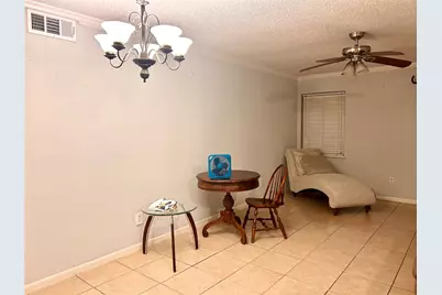 11643 Chimney Rock Road #B, Houston, TX 77035 - Photo 5