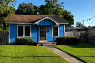 2875 Hebert St, Beaumont, TX 77705 - Photo 1