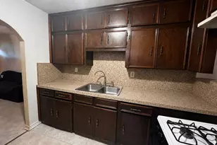 2875 Hebert St, Beaumont, TX 77705 - Photo 3