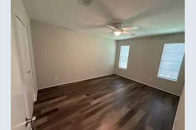 318 S Poplar Street #3, Tomball, TX 77375 - Photo 7