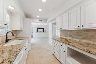 1402 Lehman St, Houston, TX 77018 - Photo 7