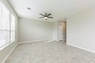 11626 Moonstruck Ln, Houston, TX 77048 - Photo 7