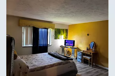 8110 Enchanted Forest Drive, Houston, TX 77088 - Photo 5