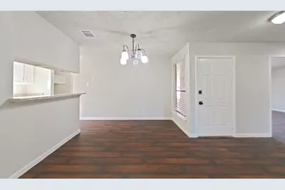 11210 Camphorwood Drive, Houston, TX 77089 - Photo 7